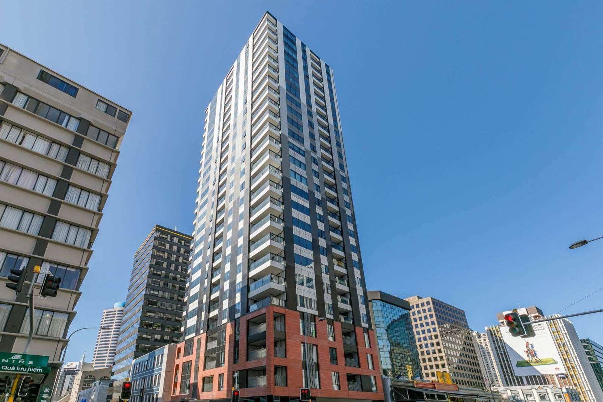 1003/75 Victoria Street West 10015_0