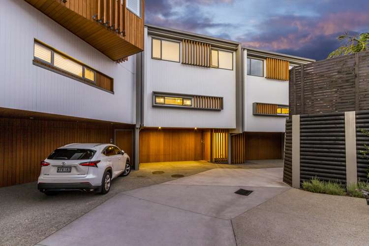 13 Whakata Lane Mairangi Bay_5