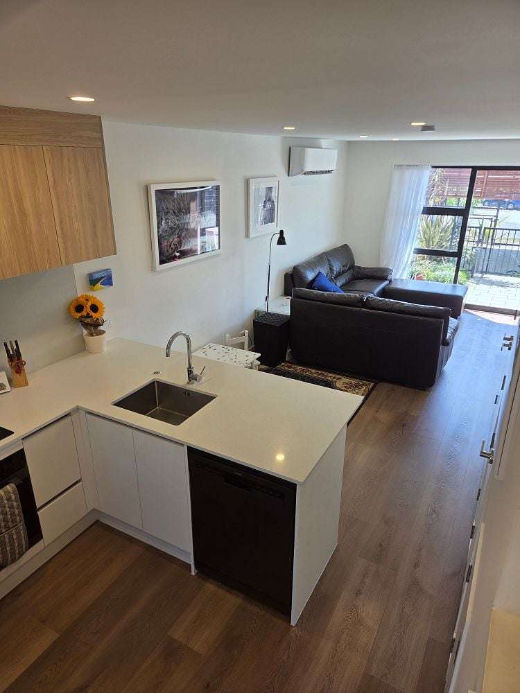 78 Selo Street Glen Eden_2