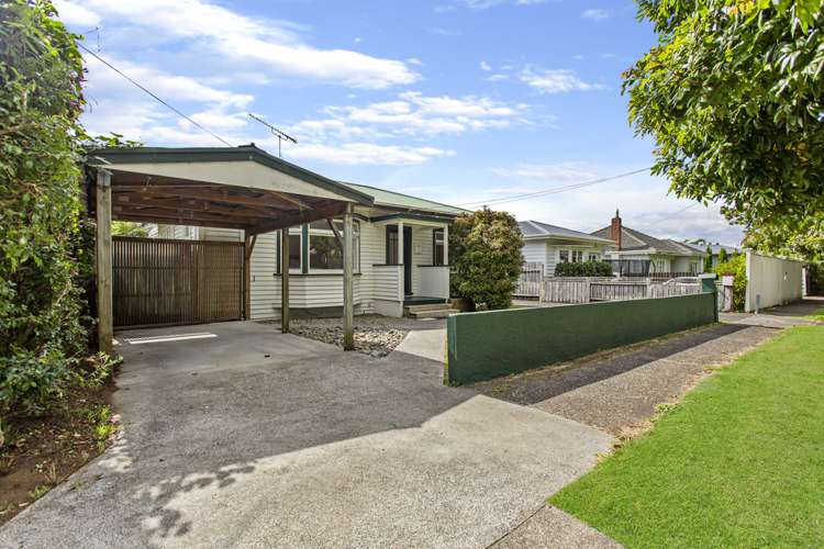 12 Jordan Avenue Onehunga_13
