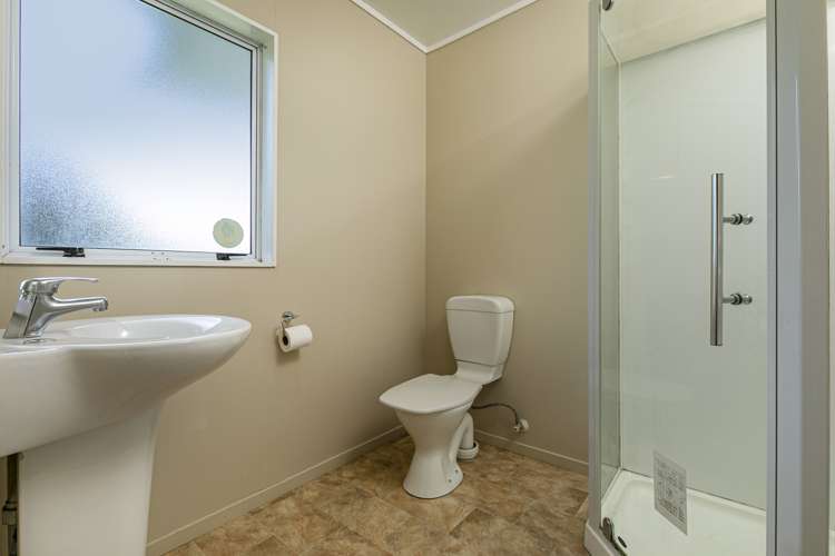 88 Sheffield Road Helensville_9