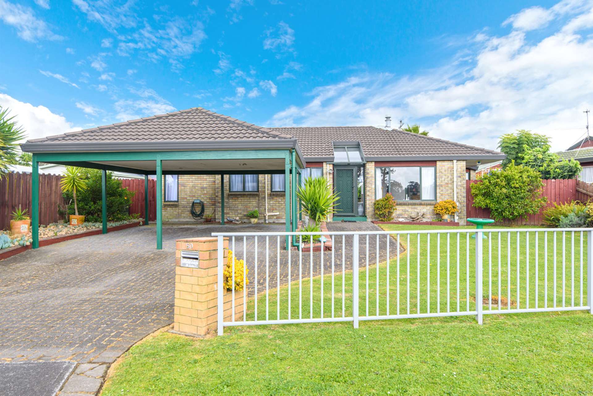 50 Burswood Drive Pakuranga Heights_0