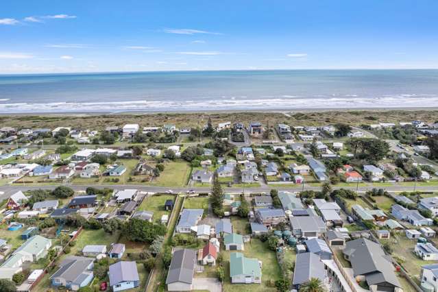 50 Park Avenue Waitarere Levin_2