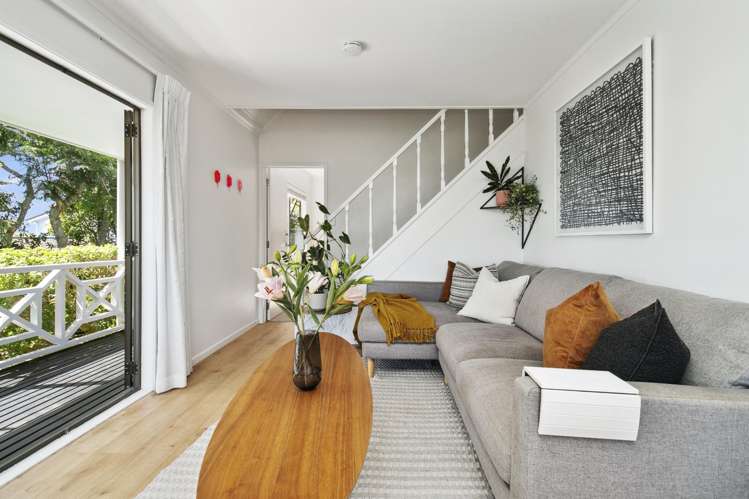 2/208 Rangatira Road Beach Haven_2