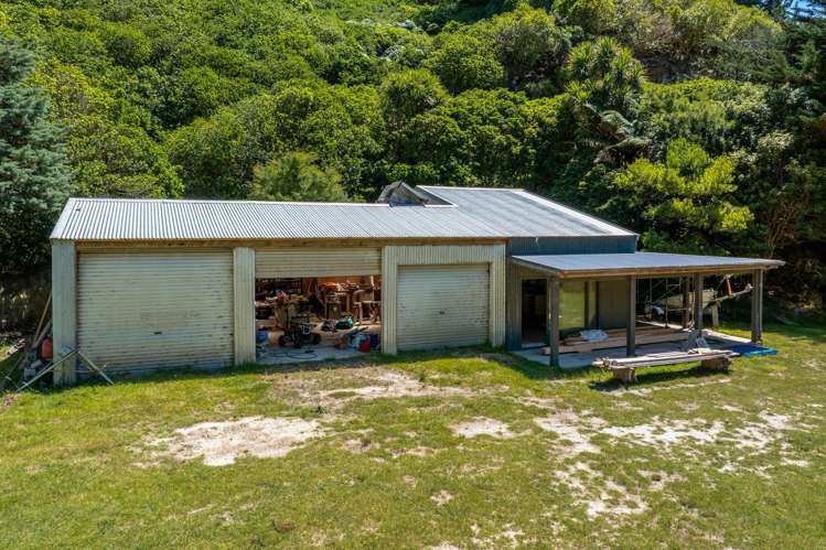 528 Oyster Bay Marlborough Sounds_34