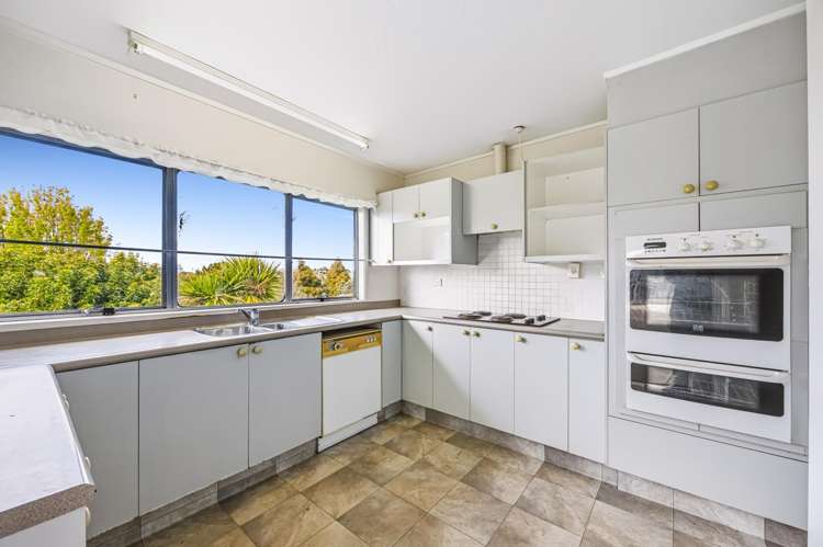 6 Woodcote Drive_5