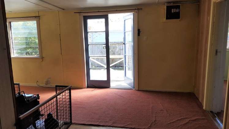 86 Dunns Avenue The Pines Beach_3