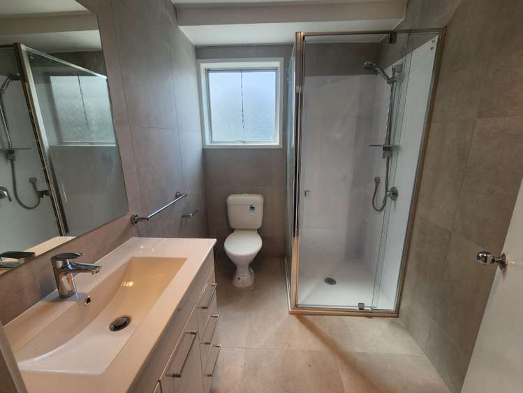 22 Parrs Cross Road 11401_13