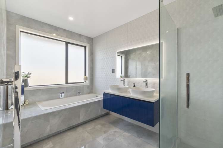 14 Waireka Road Rototuna North_12