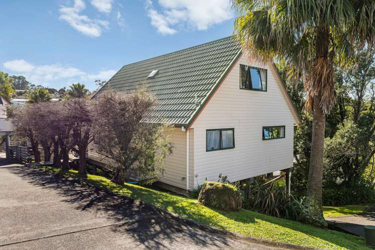 27 Brookvale Park Stanmore Bay_20