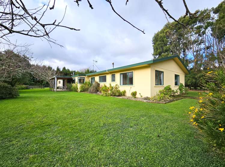 222 Bruce Road Levin_12