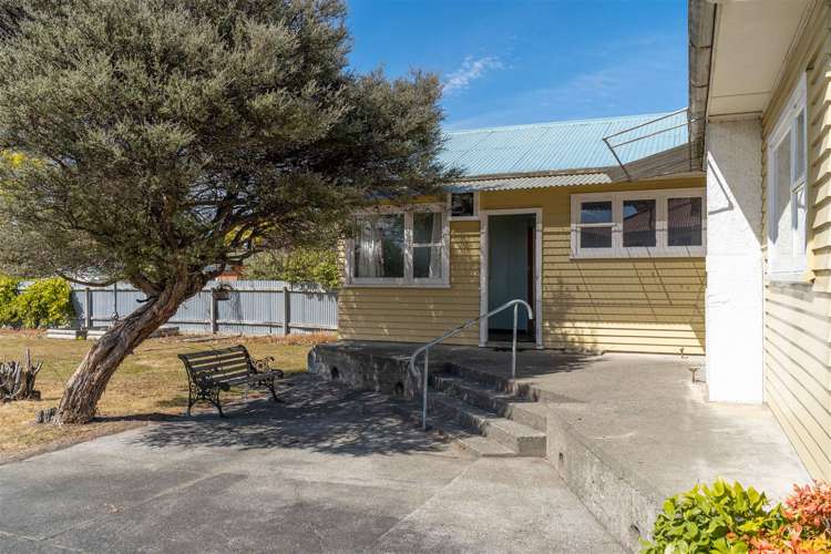 32 Keir Crescent Masterton_14