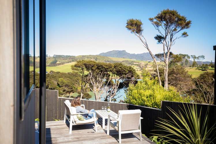 4 Omahina Street Raglan_21