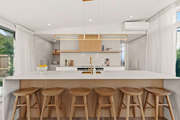 461 Johns Road Harewood_10