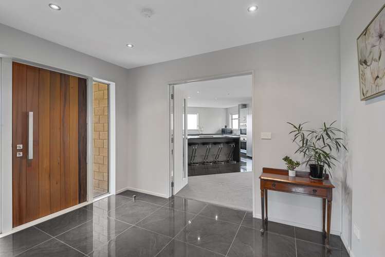 219 Davis Road Cust_5