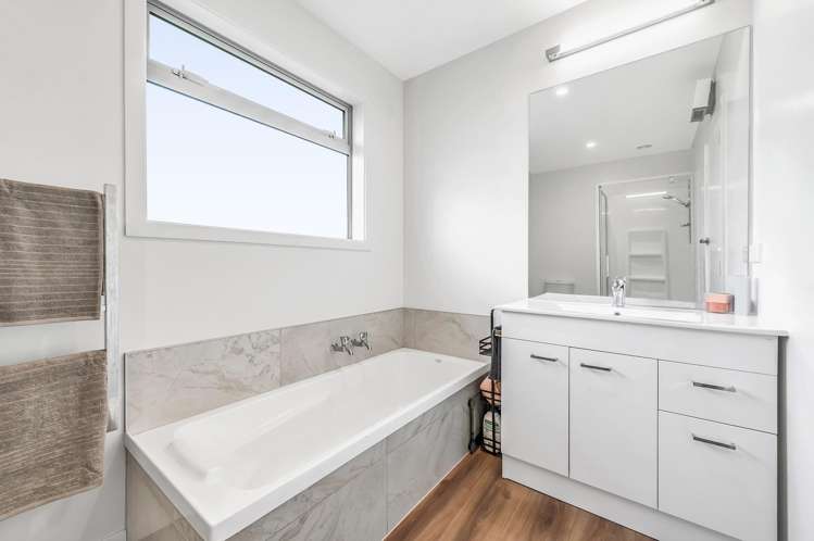 17 Pahau Place Cracroft_16