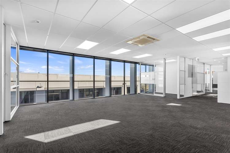 35B Leslie Hills Drive Riccarton_1