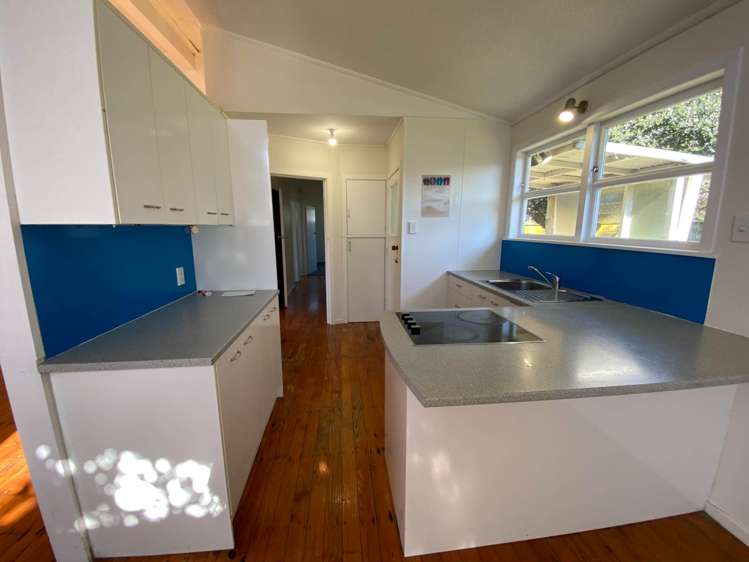 6 Arnhem Place Pukekohe_2