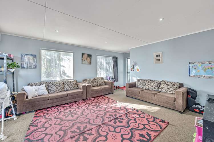 21 Stoll Place Clendon Park_5