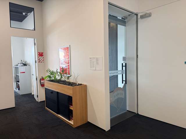 554 Victoria Street Central Hamilton Central_2