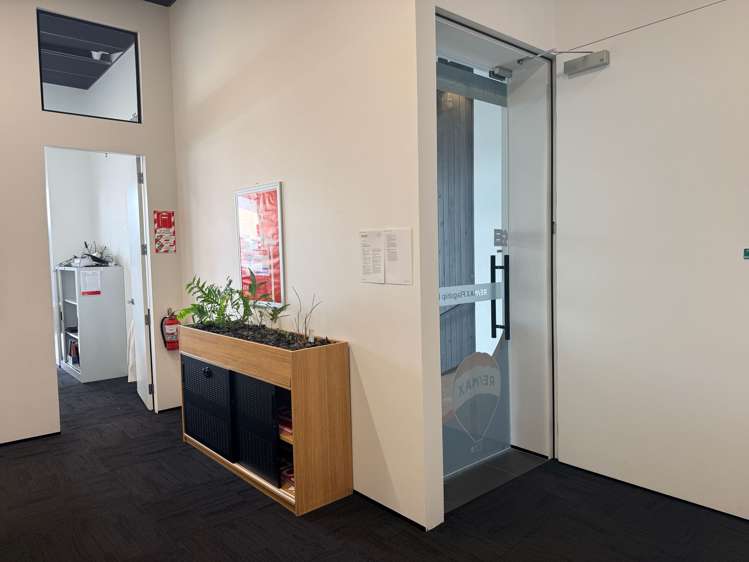 554 Victoria Street Central Hamilton Central_2