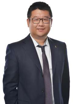 Adam Zhang