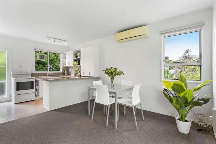 2/14 Pegler Drive Howick_12