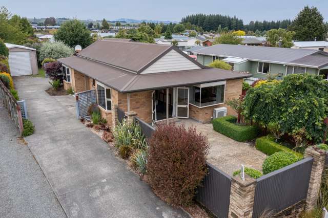 6 Sylvia Baker Place Te Anau_1