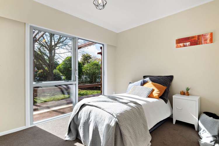 24 Justin Place Te Atatu Peninsula_10