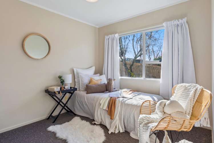 113 Sherwood Street Bellevue_11