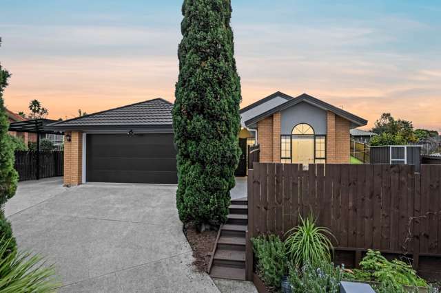 A Family Favourite - Spacious Brick & Tile Living