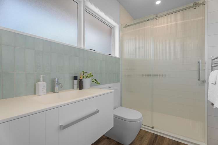 3 Hastie Avenue Mangere Bridge_20