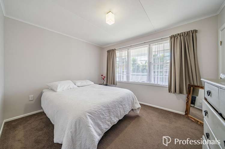 22 Mountbatten Grove Clouston Park_16