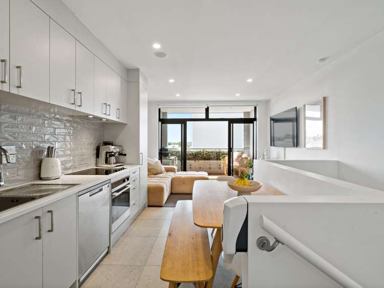 2/43 David Sidwell Place Stanmore Bay_14