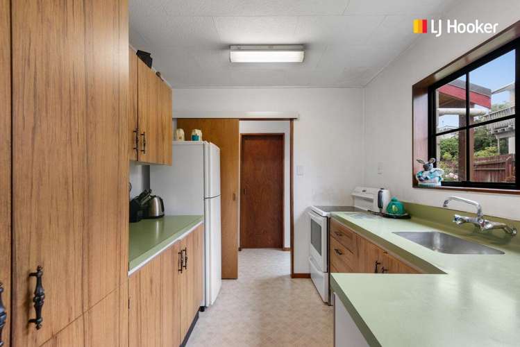 16 Walton Park Avenue Fairfield_13