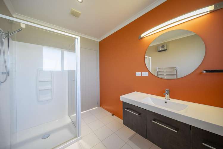 19 Orbell Crescent Te Anau_14