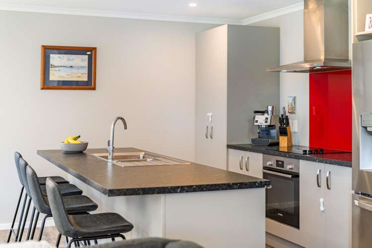 27 Brian Hughes Road Wainuiomata_4