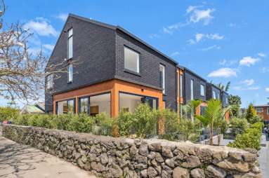 1/31A Esplanade Road_4