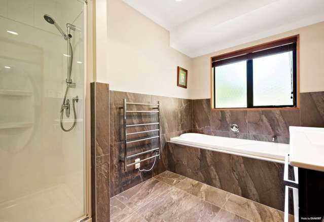 115 Sandstone Road Whitford_3