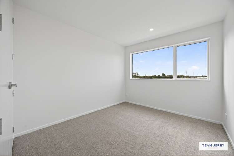 8 Longview Oak Lane Rosehill_12