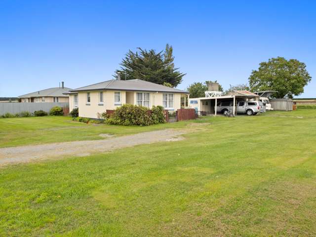 Very Tidy Home Offering Rare Dual Titles.