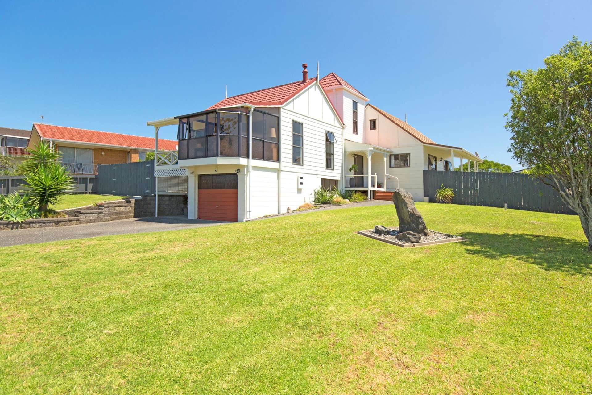 15 Halldene Terrace Red Beach_0