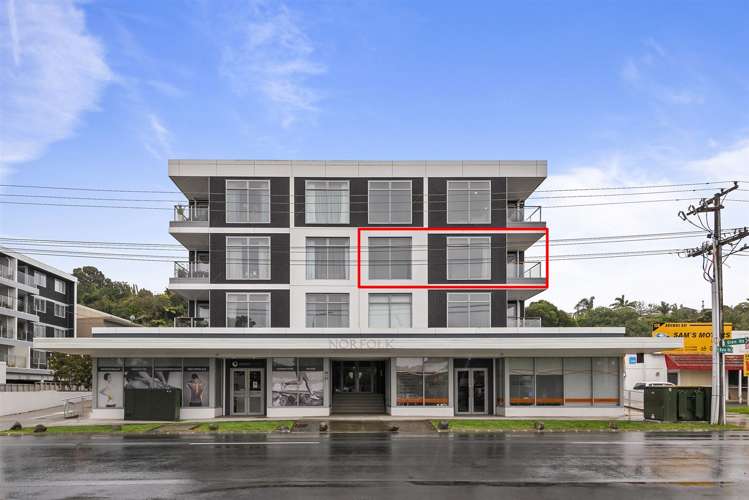 201/19 Bute Road Browns Bay_1