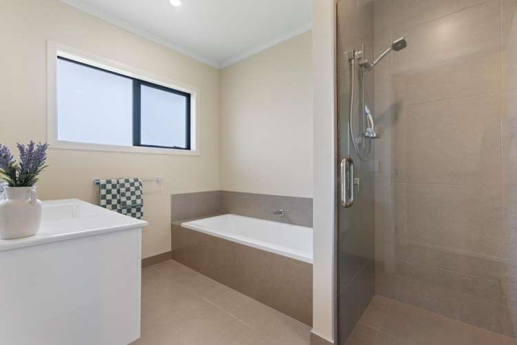 13 White Road Omakau_12