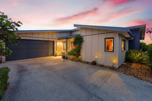 148 Field Way Waikanae Beach_2
