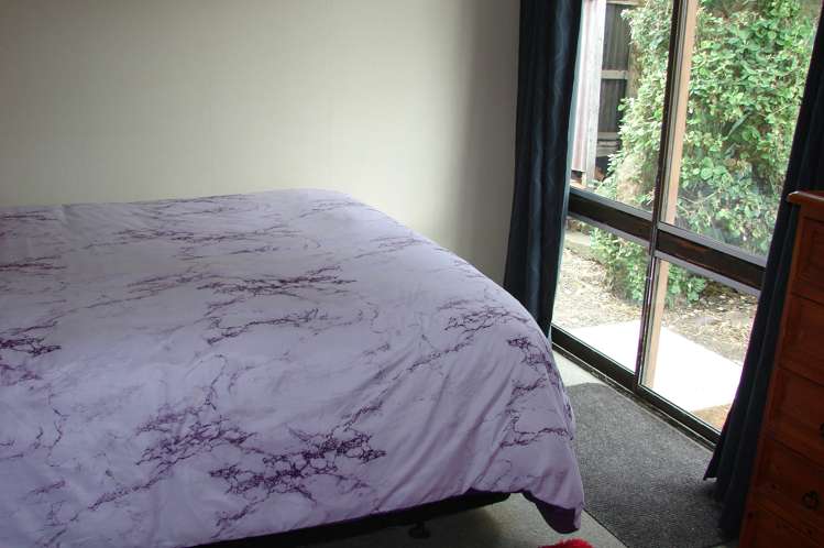 81 Oki Street Oreti Beach_13