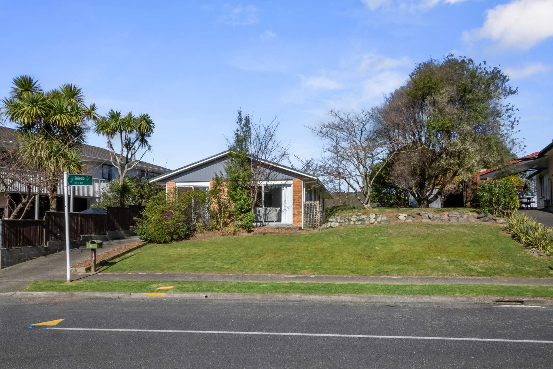 22 Brightwater Crescent Totara Park_0