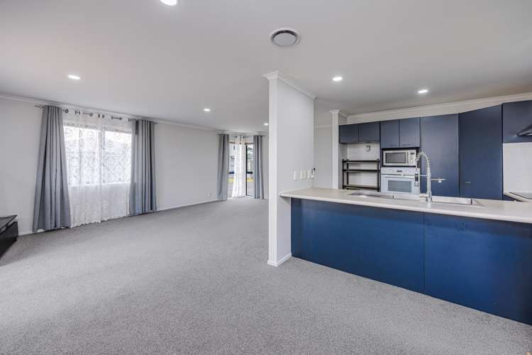 18 Pitt Avenue Clendon Park_10