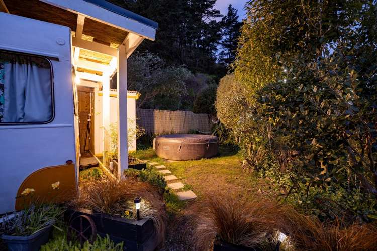 265 Lud Valley Road Hira_30