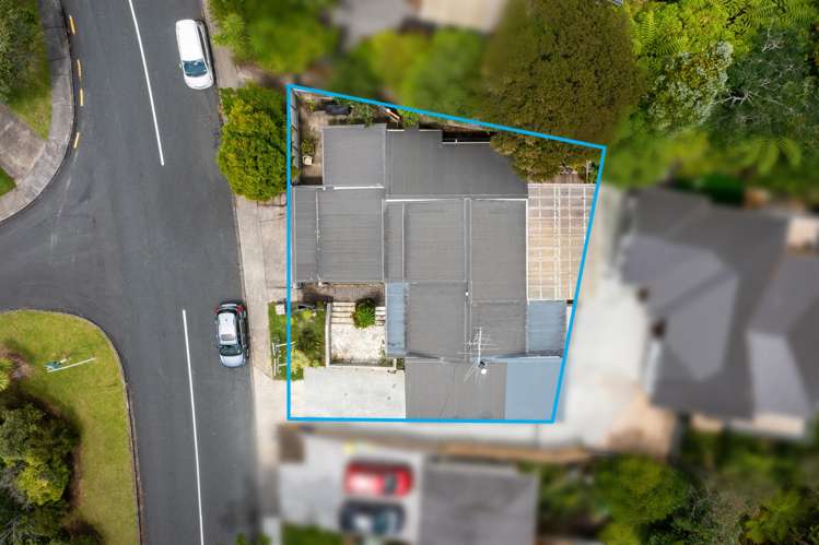 5 Saddleback Rise Murrays Bay_34